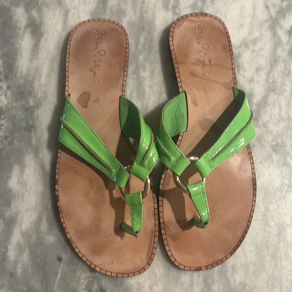 8.5 Lilly Pulitzer sandals- McKim in lime green